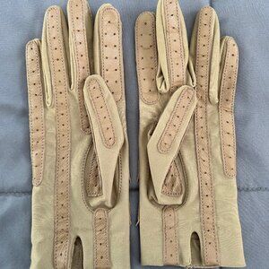 Beige IsoToner Driving Gloves